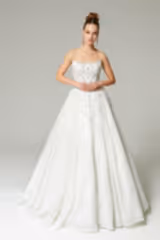 Alix Kristal İşlemeli Straplez Prenses Gelinlik - Mediha Cambaz Bridal