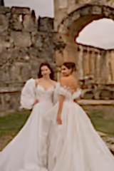 Aphrodite Madonna Yaka Otrişli Prenses Gelinlik