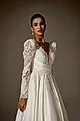 Minso Saten Drapeli Uzun Kol A Kesim Gelinlik - Mediha Cambaz Bridal
