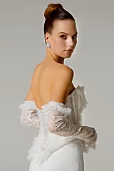 Swann Fransız Dantel Korsajlı İki Parça Balık Gelinlik - Mediha Cambaz Bridal