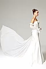 Swann Fransız Dantel Korsajlı İki Parça Balık Gelinlik - Mediha Cambaz Bridal